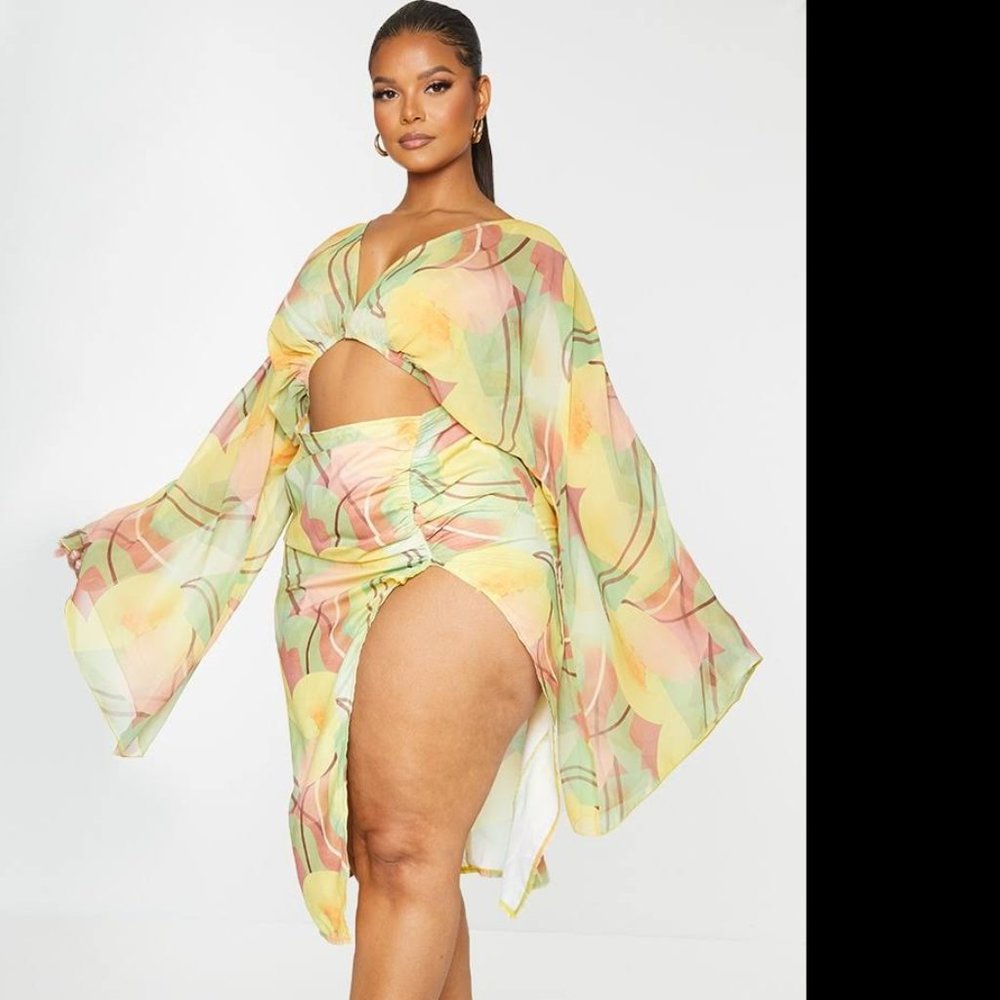 PLT PLUS MULTI PRINT CHIFFON CUT OUT SPLIT MIDI DRESS (NWOT)